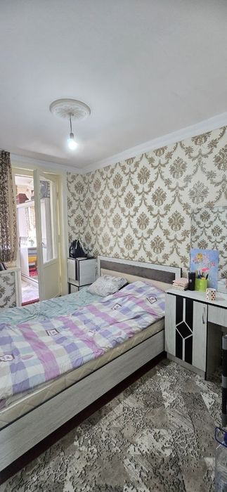 Чилонзор-15 кв 2/2/4.48 м2 Срочно Продам квартиру Срочно