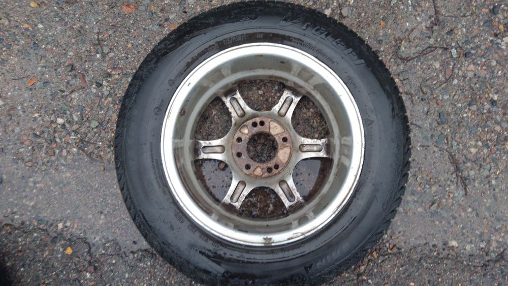 Продам диски с резиной R 15