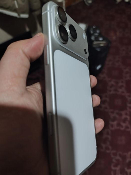 iPhone 17 pro max silver 256gb esim