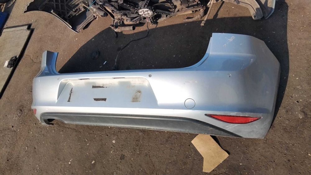 Bara spate Volkswagen Golf 7 an 2015