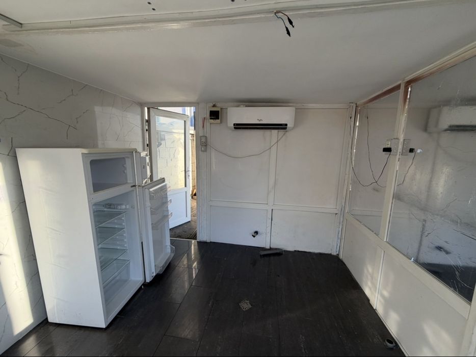 Spatiu comercial de inchiriat -Arad ,zona Alfa langa Penny