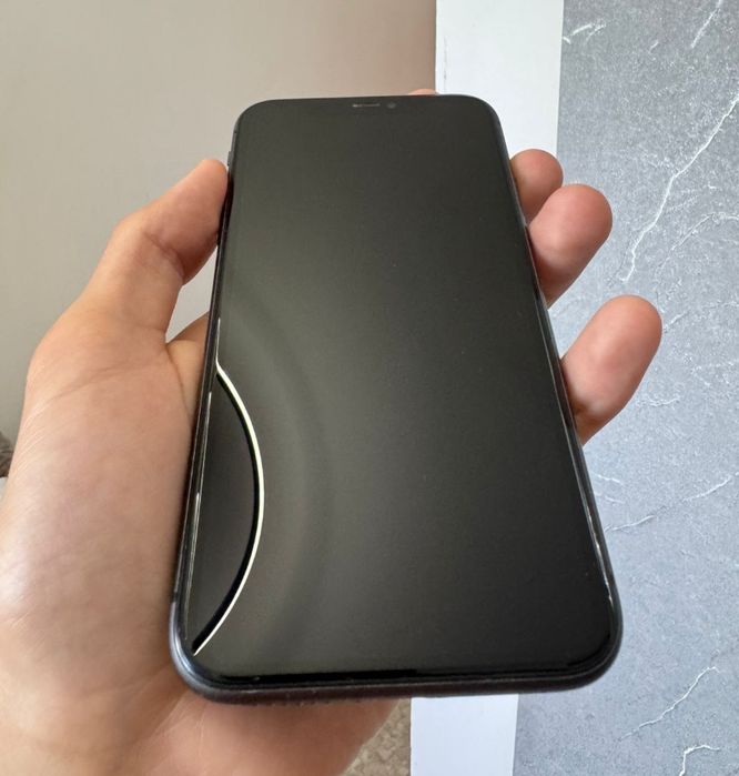 IPHONE 11 128Gb идеальном состоянии