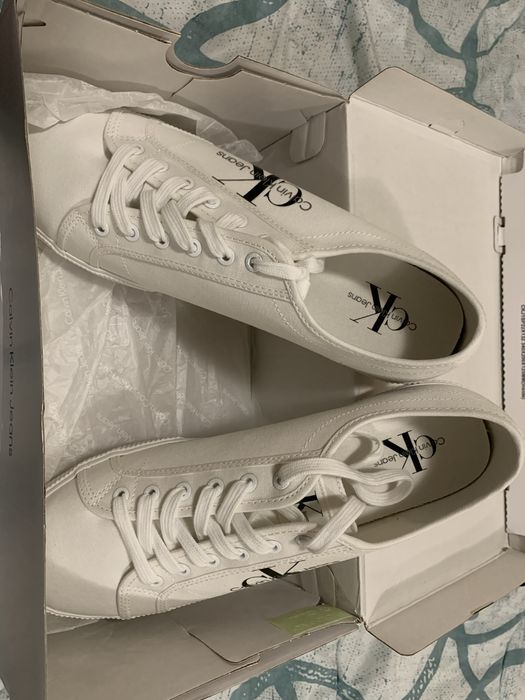 Оригинални Calvin Klein 44 номер мъжки