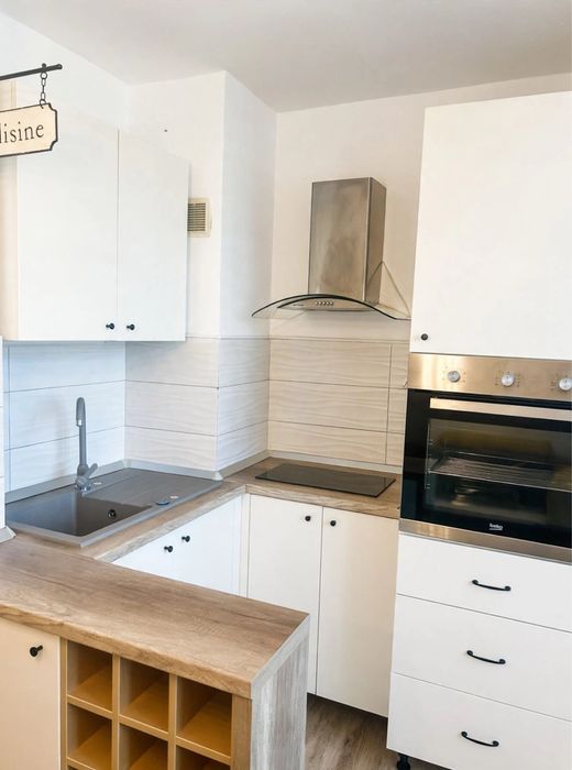 Inchiriez apartament cu o camera
