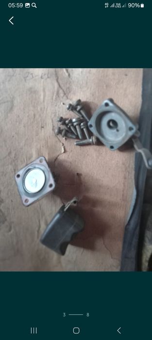 Продаю карбюратор ваз