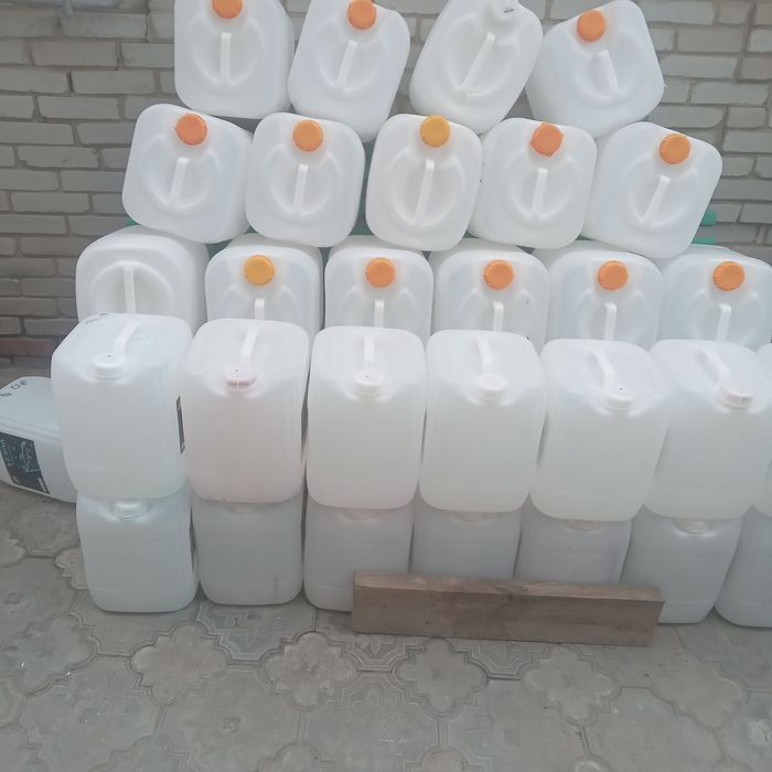 Продам канистры 20л.30л.В идеальном состоянии.