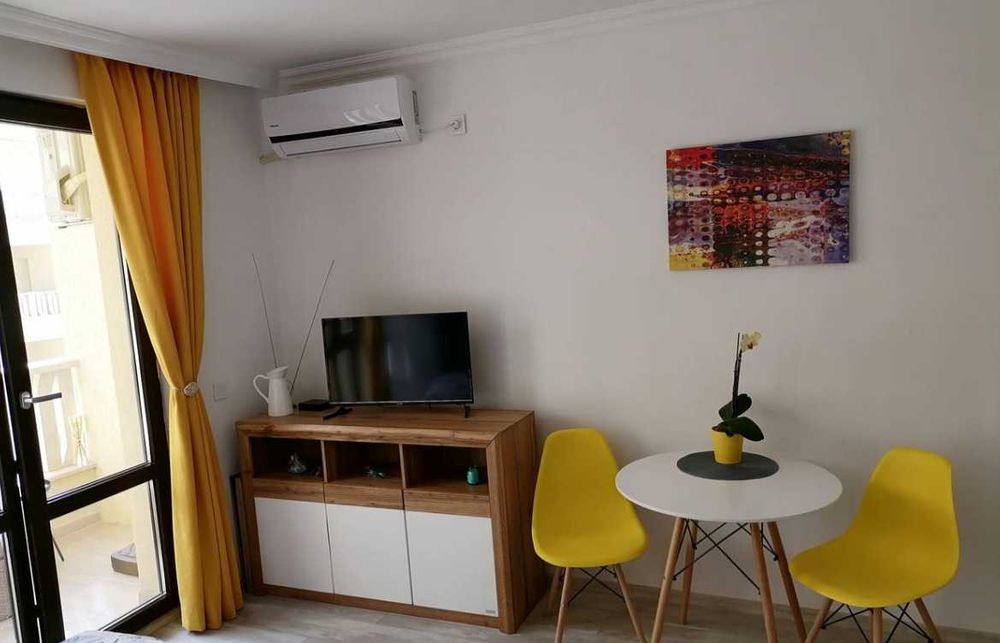 Дава се под наем Ателие в Бургас, Сарафово - 44 кв.м за 150 € - Снимка #2