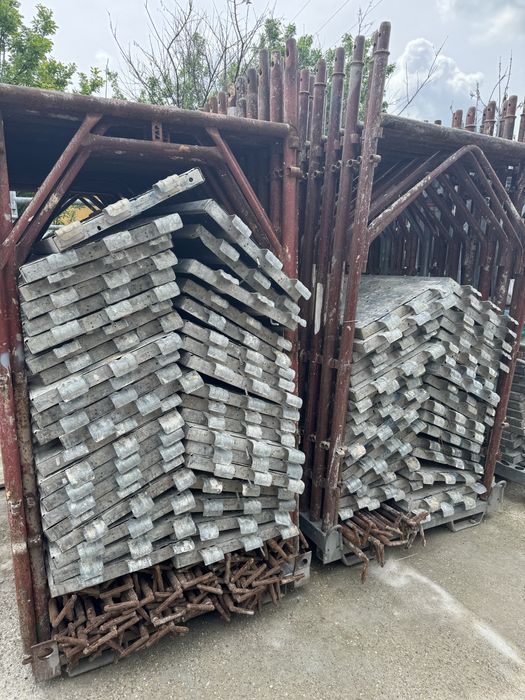 Vindem schela italiana