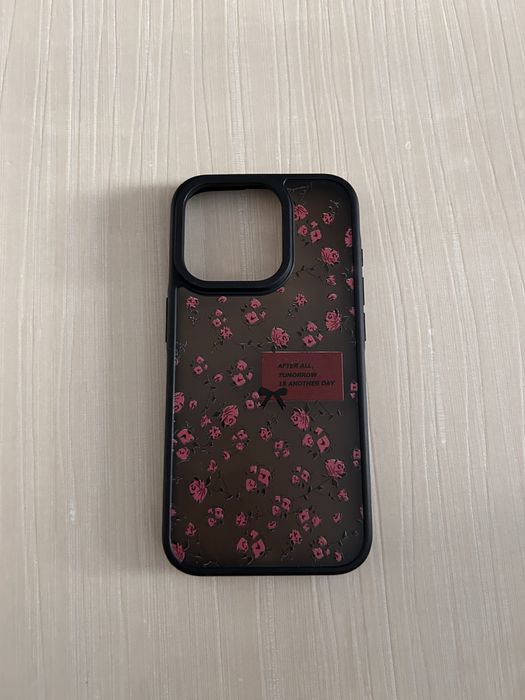 Чехлы на iPhone 15 pro(новые)