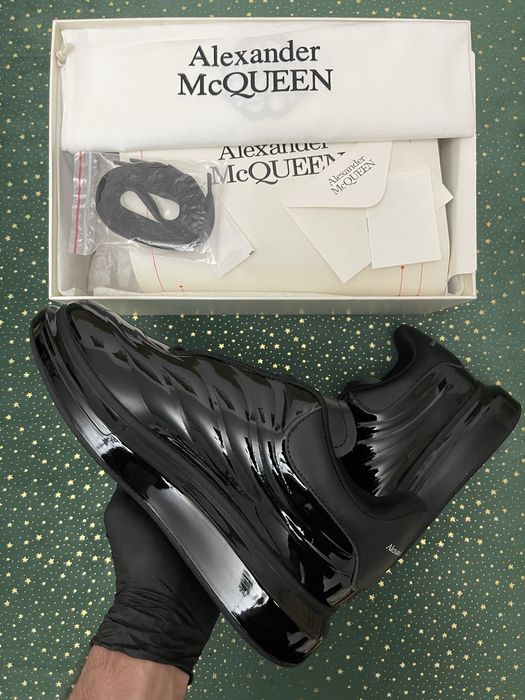 Alexander McQueen Black Lux Gloss