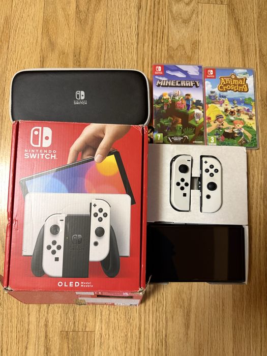 Consola NINTENDO Switch OLED White Carry Case Bundle