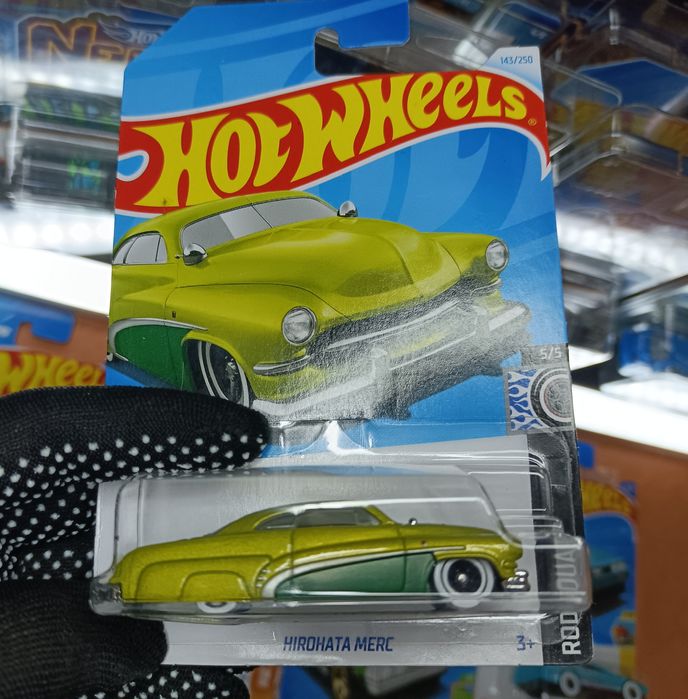 Продам машинки Hot Wheels Main