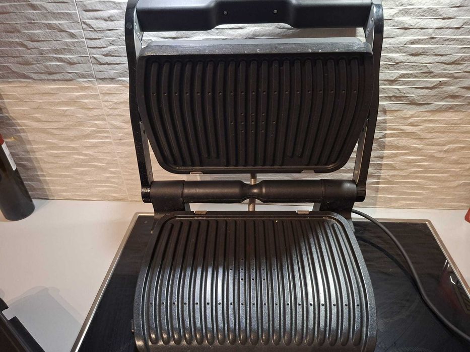Grill electric Tefal OptiGrill+ (GC712) + Accesoriu tava copt Snacking & Baking