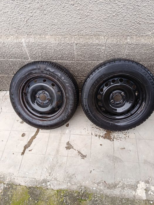 De vânzare  jante Logan 15'Cu tot cu anvelope!