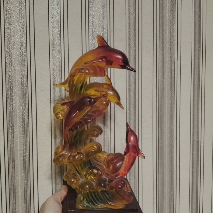 Статуэтка дельфин листаем