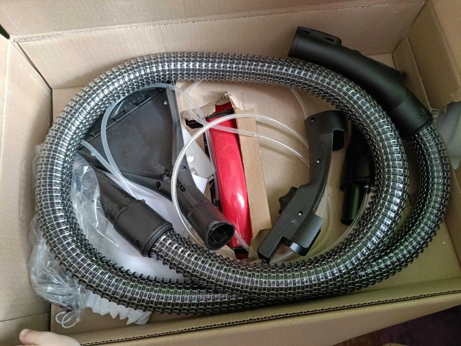 Перяща прахосмукачка  Bosch