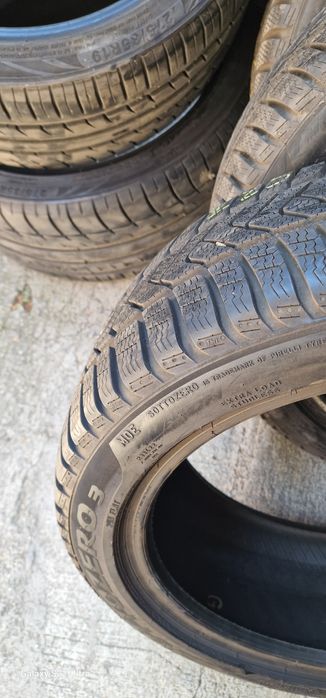 225/45/18 Pirelli Sottozero 3 Winter MOE