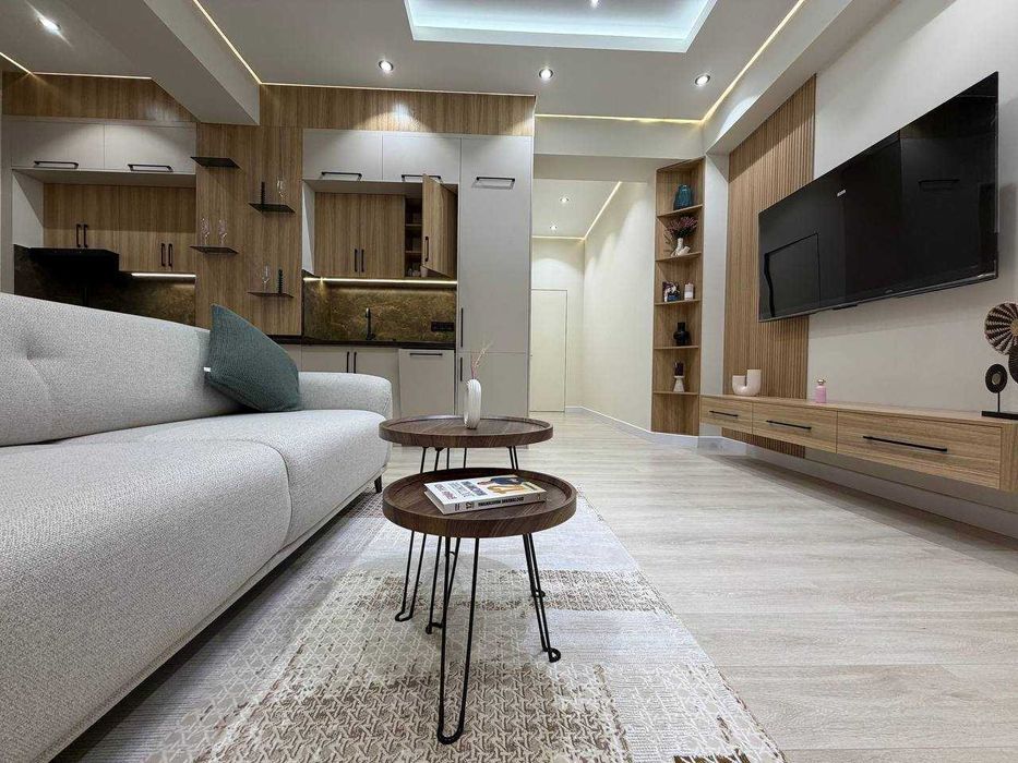 ЖК Kiparis Ц-4 Шедевр 3-комн 2/9 76 м² 2 с/у евроремонт меб/тех