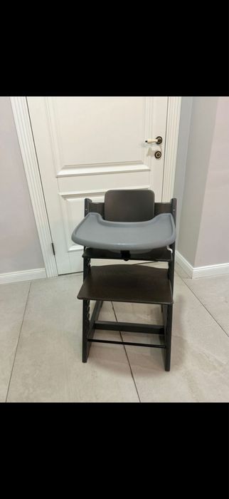 Стульчик stokke trip trupp