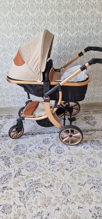 Продам коляску за 35000