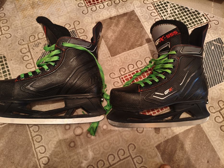 Каньки взрослые размер 38-40