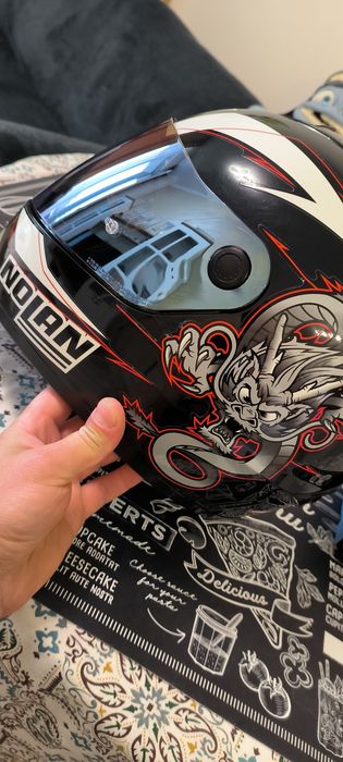 Каска Nolan N 62 Dragon M
