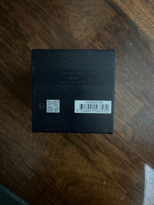 Продам парфюм Dior sauvage Elixir оригинал срочно