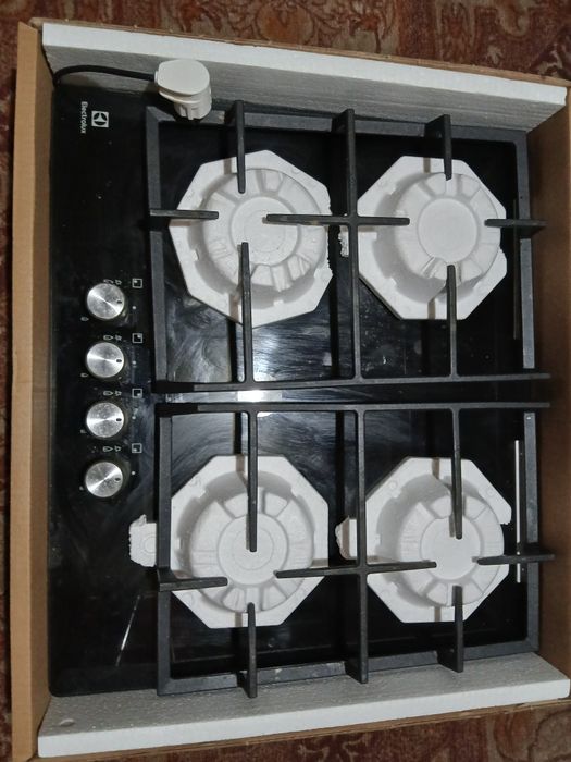 Встраиваемая варочная поверхность