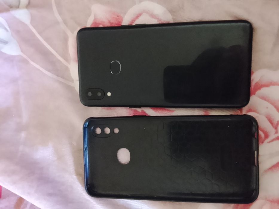 Продаю телефон android samsung А10s