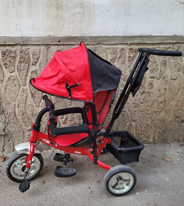 Трехколесный велосипед