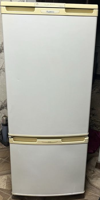 Продам холодильник