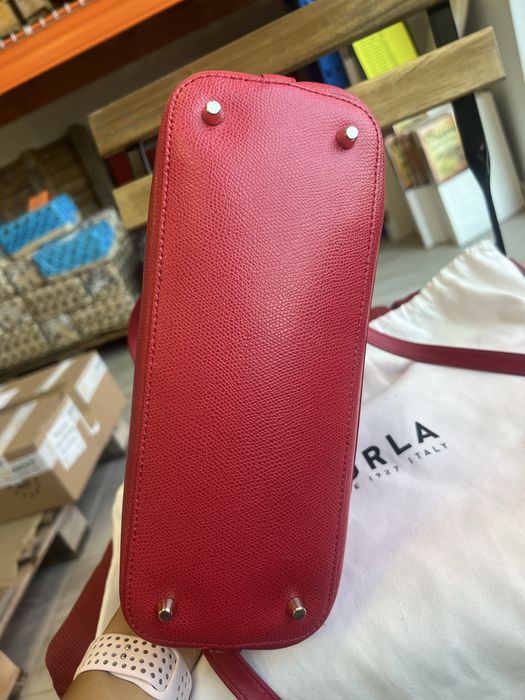 Чанта Furla Piper Dome Medium
