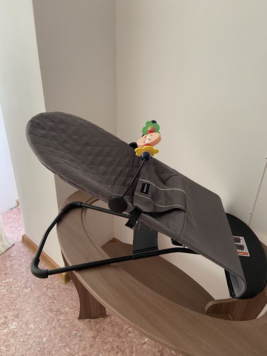 Шезлонг для ребенка