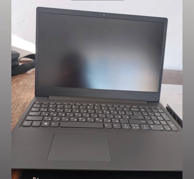 Продам ноутбук б. у