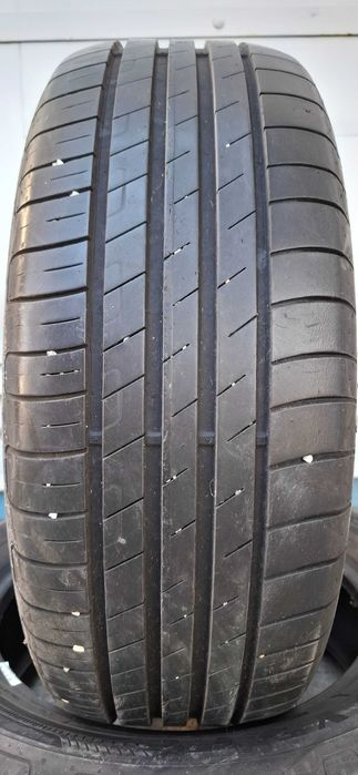 2бр 225/55/17 GOODYEAR 7,5мм грайфер дот:20г ***
