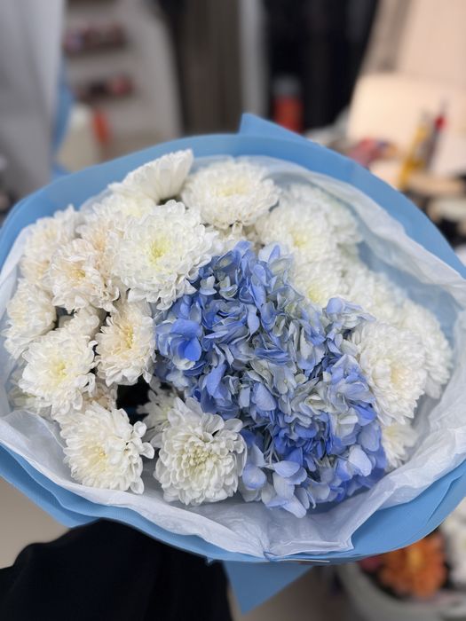 Продается цветы сегодние