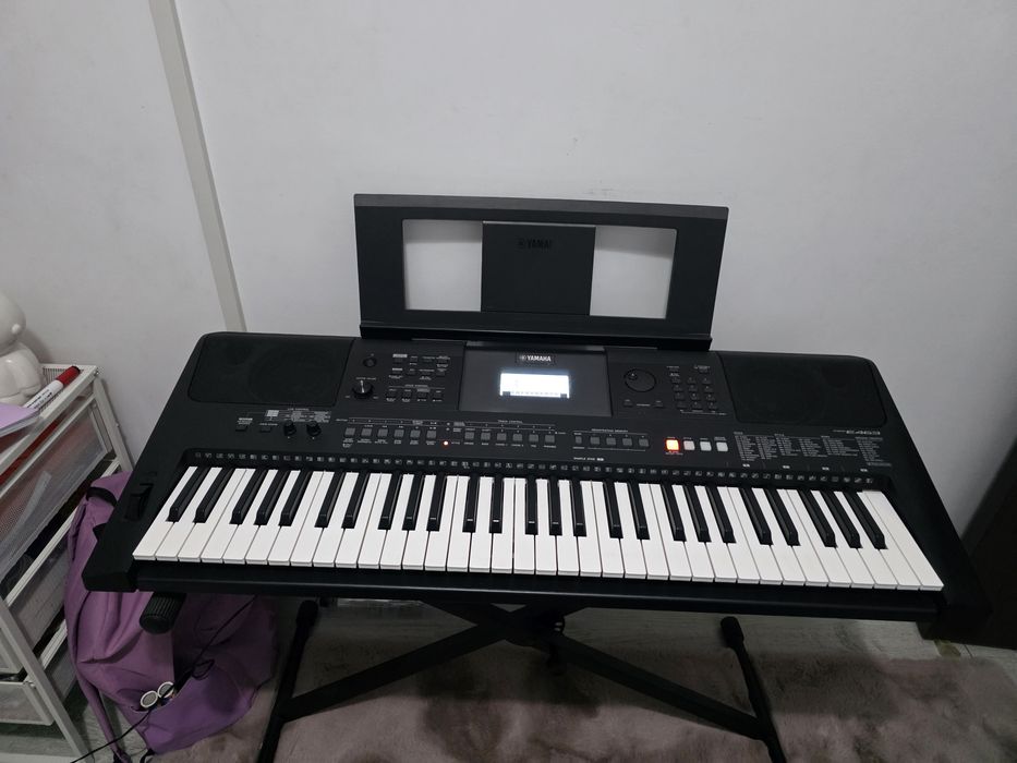 Orga Yamaha PSR E463
