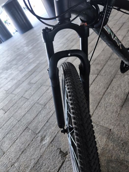 Продаю вел Leinak этого года