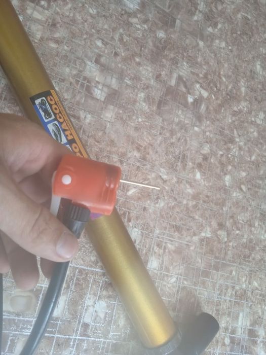 Продам насос для велосипеда