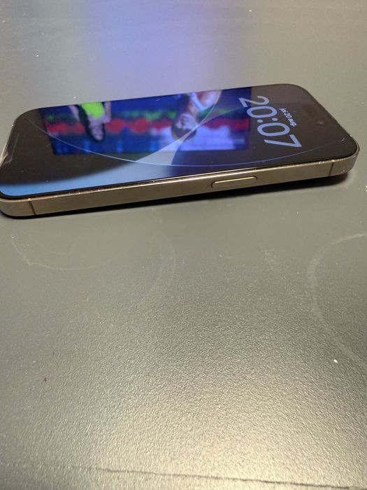 Iphone 14 Pro Gold