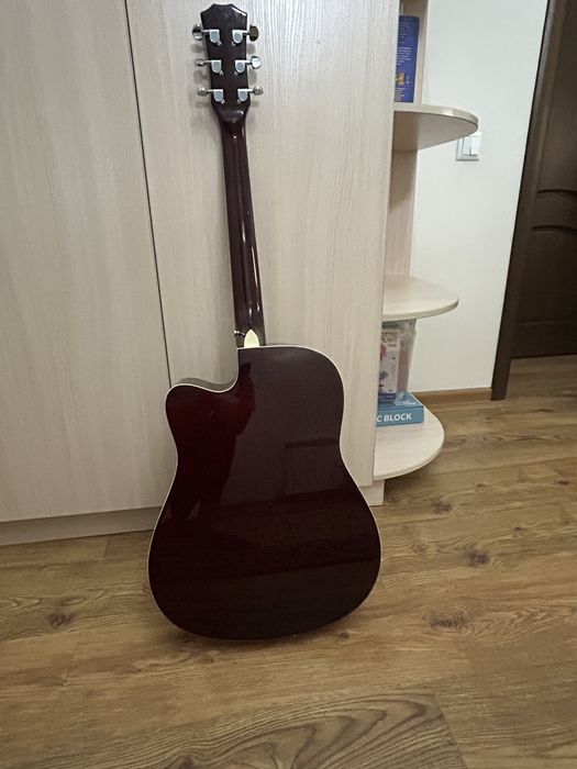 Гитара Stiller DM-410.