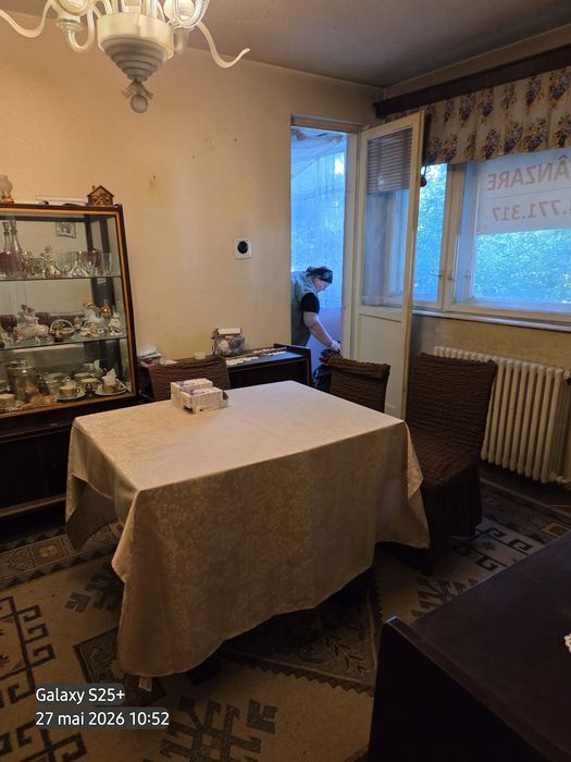 Vând apartament 3 camere Giulesti, parter ,bun si pentru locuit si cabinet avocat,medical .sector 6
