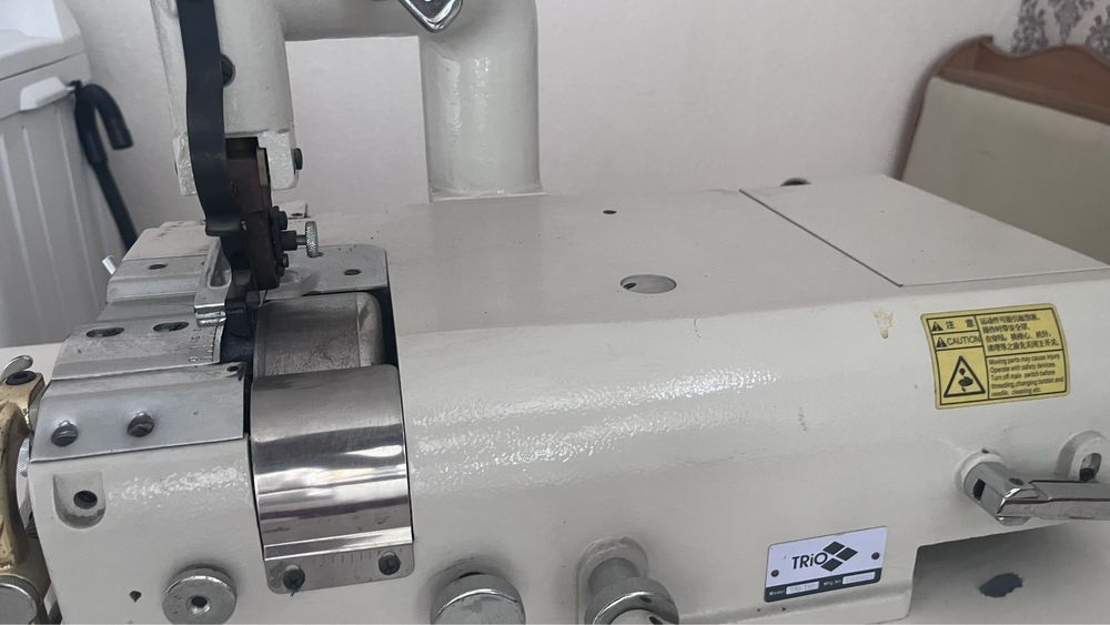 Швейная машина для кожи