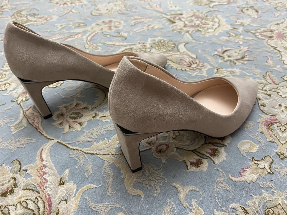 Продам новые туфли