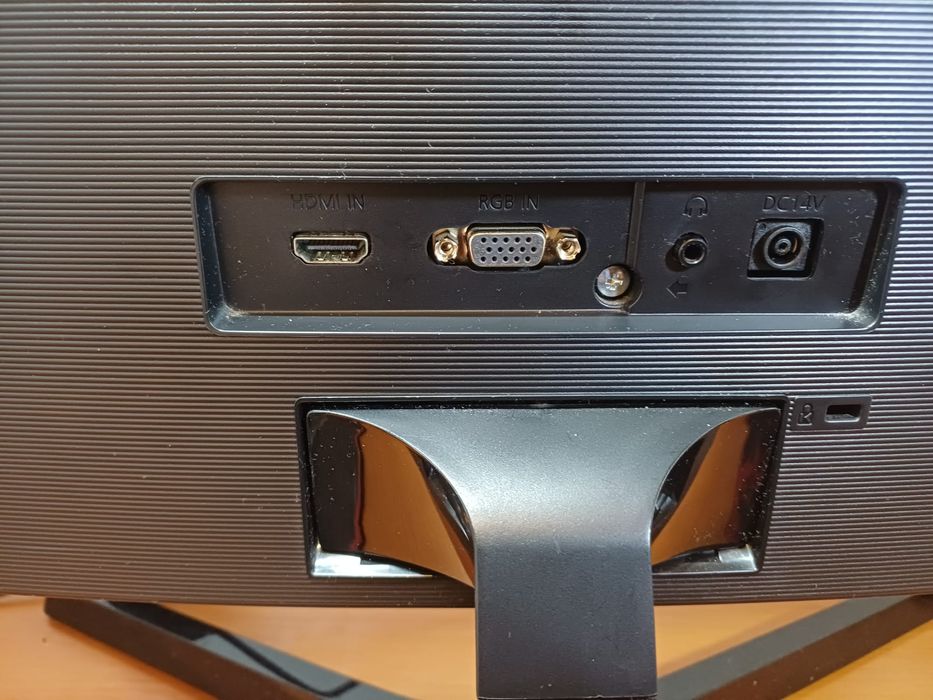 Monitor gaming 24 inch
