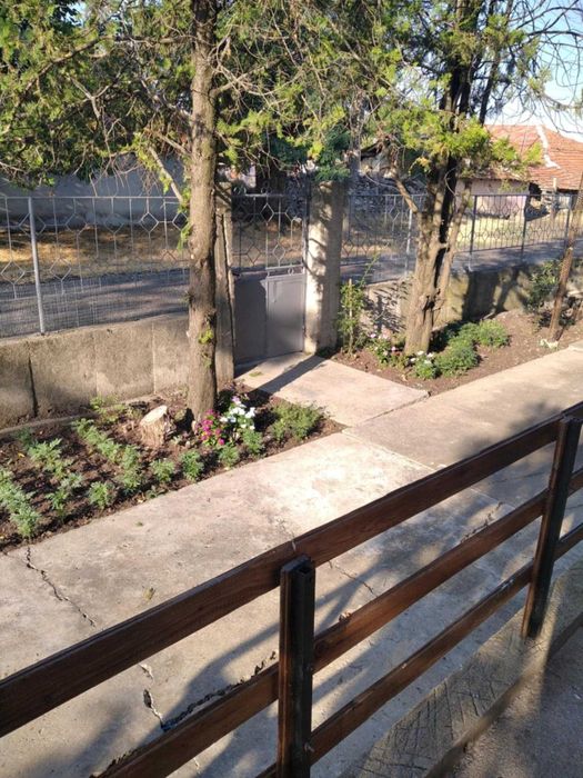 Продава се Къща в с. Езеро, Област Сливен - 200 кв.м за 650 €/кв.м - Снимка #2