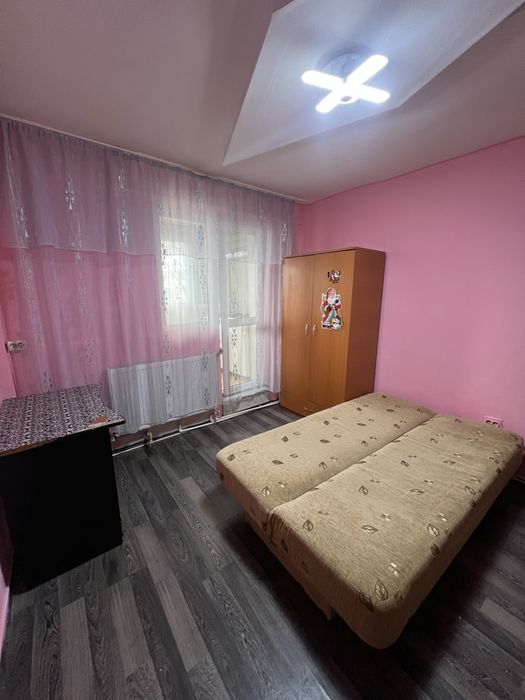 Garsoniera de inchiriat