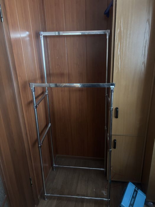 Вешалка стойка для вещей