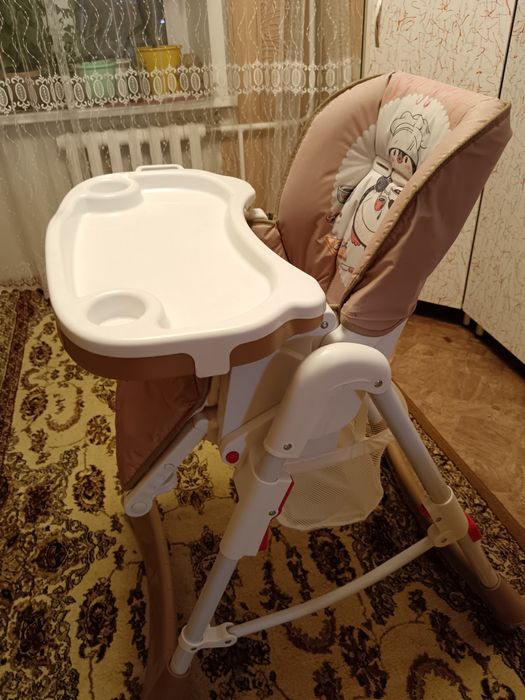 Стульчик детский для кормления