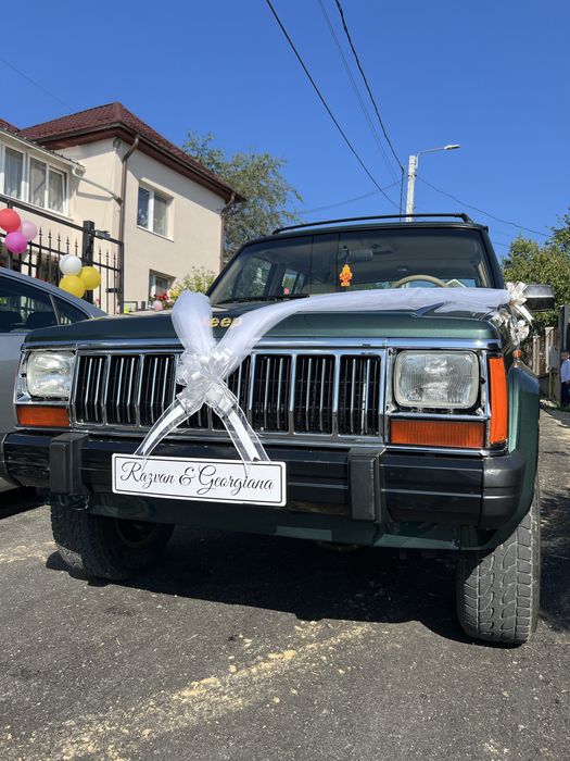 Închiriere mașini de epocă și clasice pentru evenimente